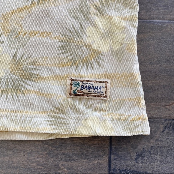 Tommy Bahama Mens M Hawaiian Floral Print Polo Shirt 100% Cotton - Picture 4 of 8